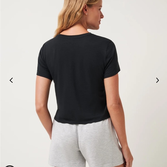 Travis Mathew T-shirt navy size L - Picture 1 of 2